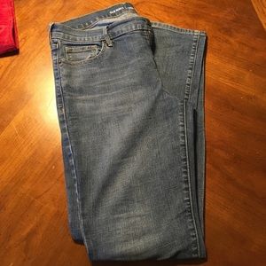 Old Navy size 8 mid rise original jeans